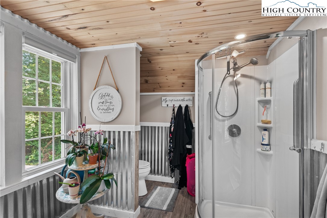 129 Troys Trail Todd, NC 28684 - Photo 33 of 50