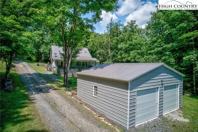 $475,000 | 129 Troys Trail, Todd, NC 28684