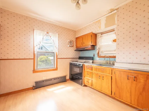 $795,000 | 89-10 218th Place | Queens Village