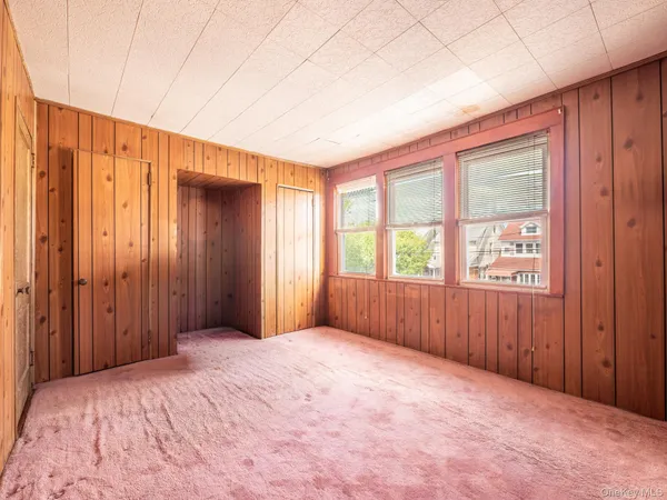 $795,000 | 89-10 218th Place | Queens Village