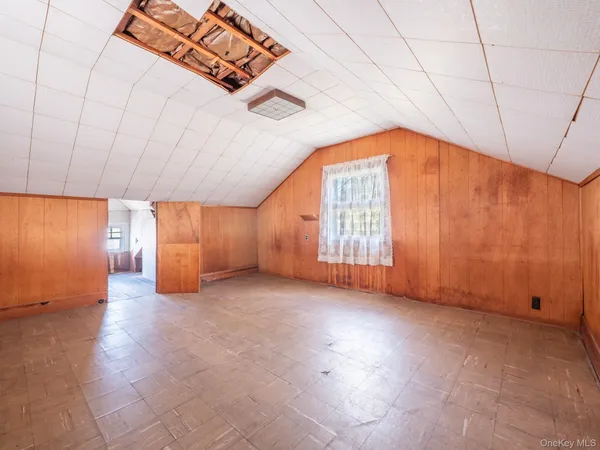 $795,000 | 89-10 218th Place | Queens Village