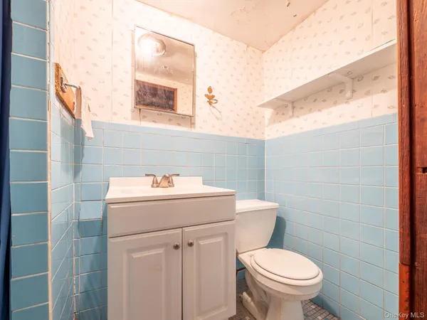 $795,000 | 89-10 218th Place | Queens Village