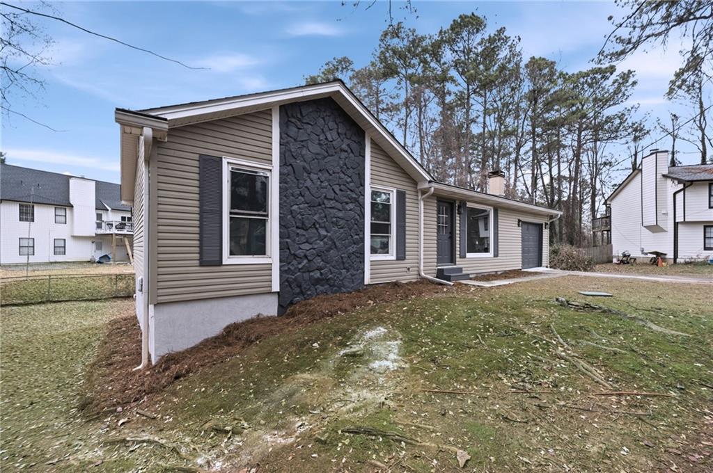 5395 Kings Ridge Place Norcross, GA 30093 - Photo 2 of 32