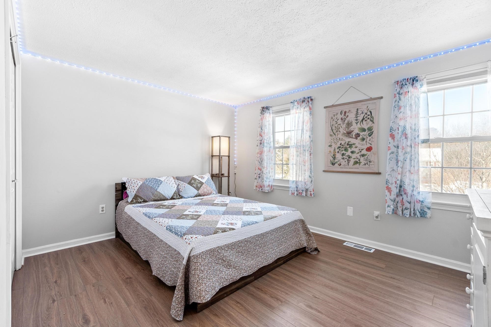 3 Copperfield Lane Londonderry, NH 03053 - Photo 39 of 58