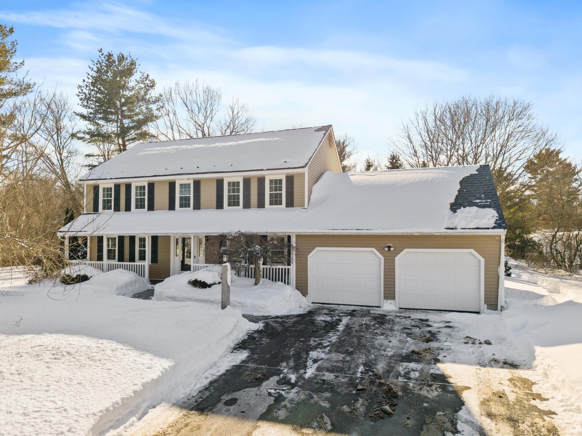 3 Copperfield Lane Londonderry, NH 03053 - Photo 4 of 58