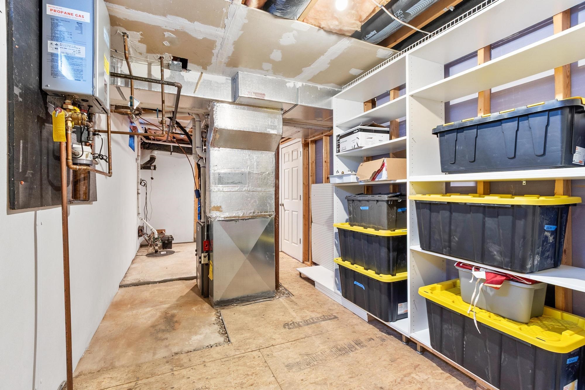 3 Copperfield Lane Londonderry, NH 03053 - Photo 47 of 58