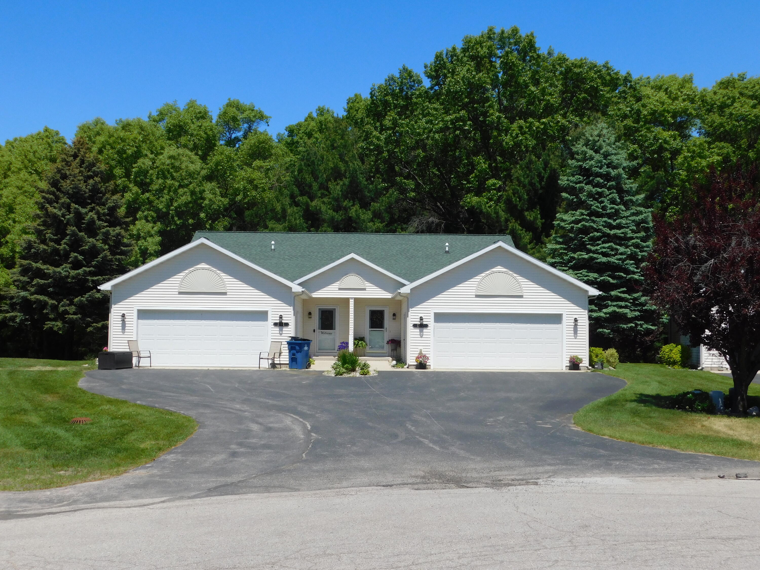 1774 Pine Ridge Drive Manistee, MI 49660 - Photo 3 of 50 DSCN2043