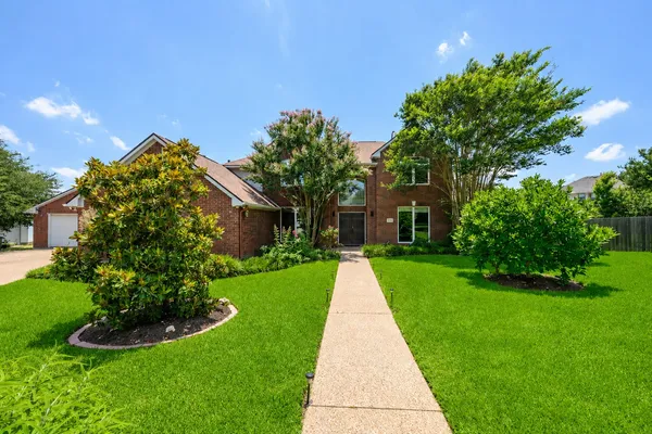 $1,425,000 | 5705 Ballenton Court, Austin, TX 78739