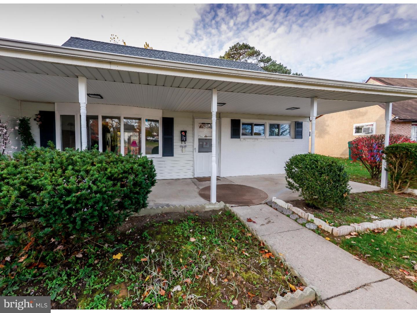17 Plumtree Road Levittown, PA 19056 - Photo 1 of 25 Gallery Image 1