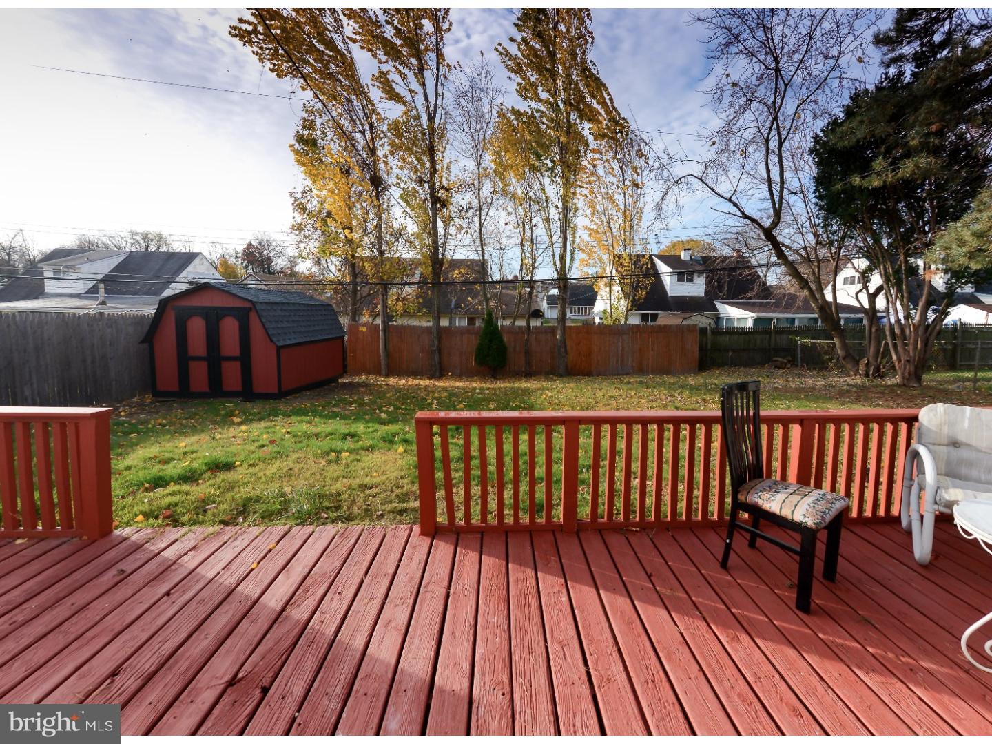 17 Plumtree Road Levittown, PA 19056 - Photo 22 of 25 Gallery Image 22