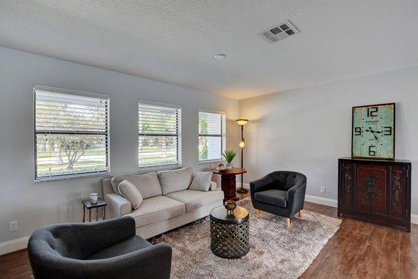 1520 Cormorant Road Delray Beach, FL 33444 - Photo 6 of 35 Living Area