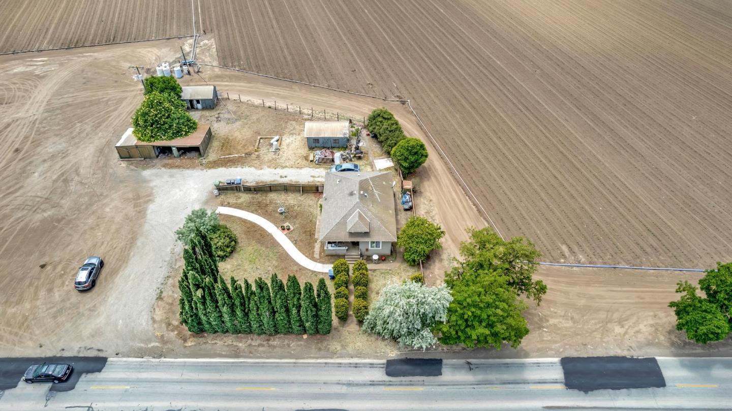 5929 Frazier Lake Road Gilroy, CA 95020 - Photo 19 of 59 Gallery Image 19
