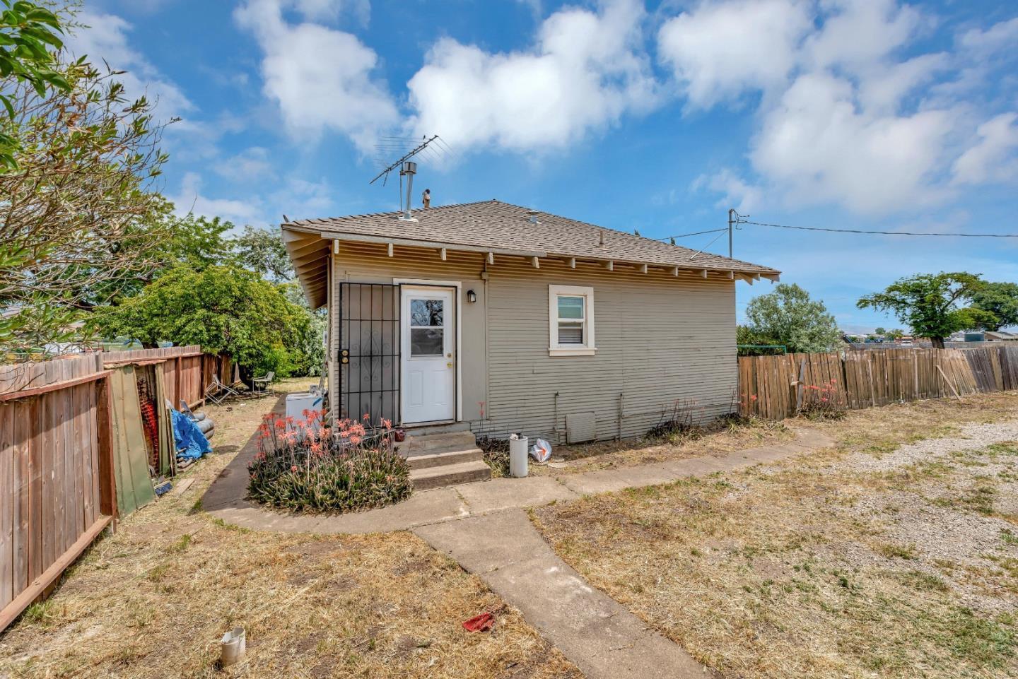 5929 Frazier Lake Road Gilroy, CA 95020 - Photo 32 of 59 Gallery Image 32