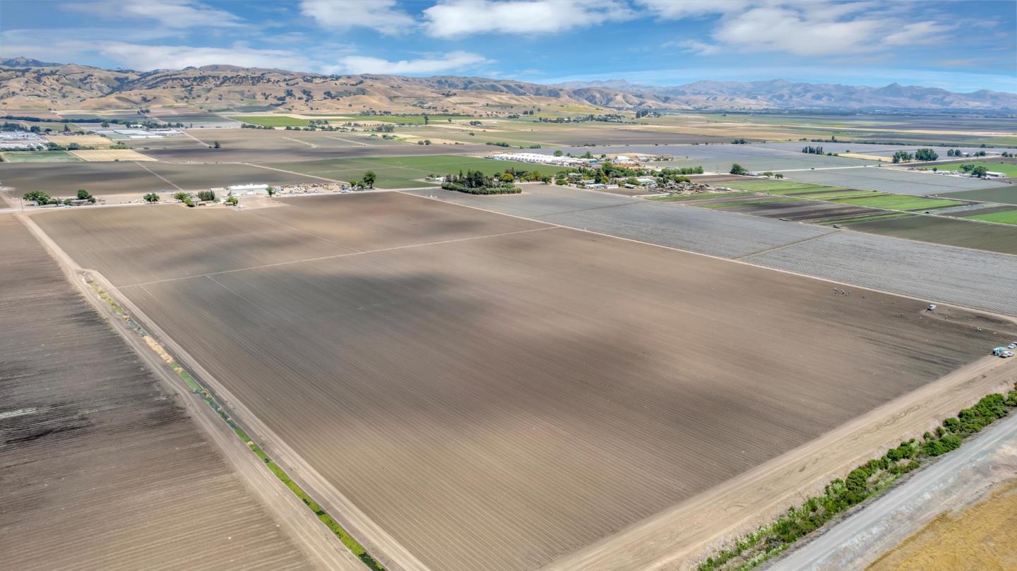 5929 Frazier Lake Road Gilroy, CA 95020 - Photo 58 of 59 Gallery Image 58