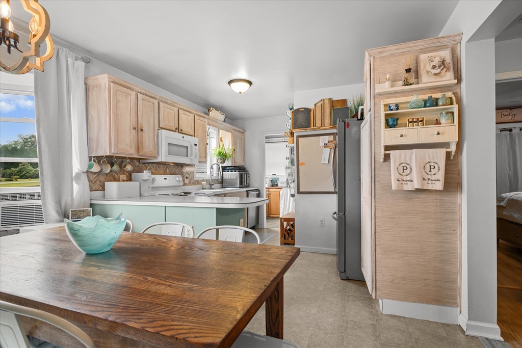 258 Parallel Street Pleasantville, PA 16341 - Photo 11 of 36 Gallery Image 11