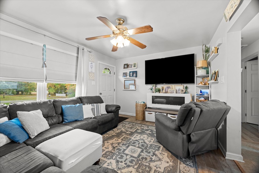 258 Parallel Street Pleasantville, PA 16341 - Photo 4 of 36 Gallery Image 4