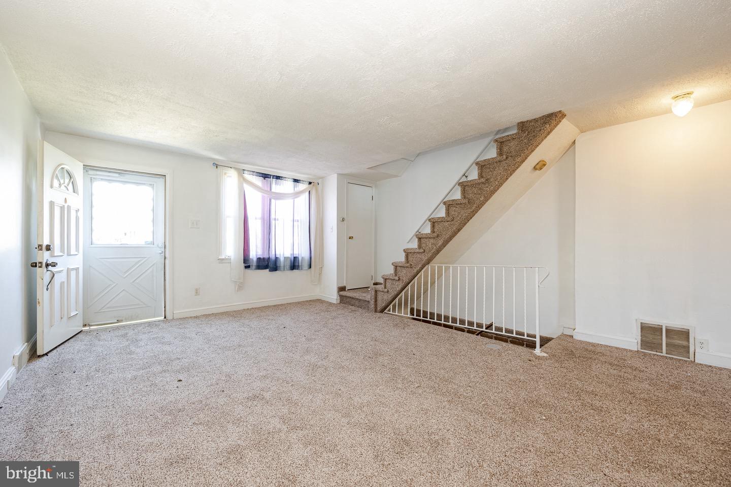 1030 Windsor Road Darby, PA 19023 - Photo 3 of 21 Gallery Image 3