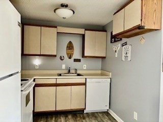 1471 Braley Road, Unit 8 New Bedford, MA 02745 - Photo 11 of 18