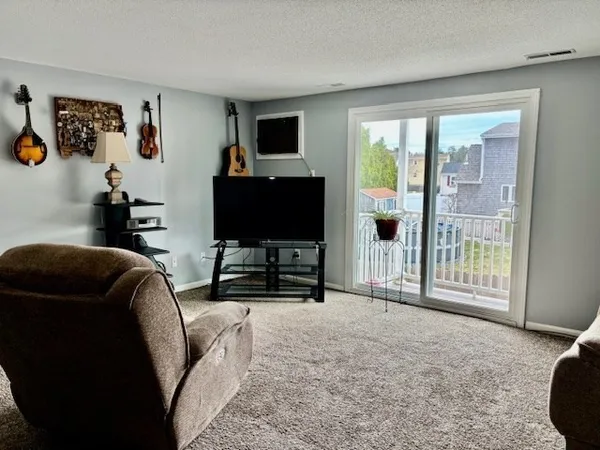$214,900 | 1471 Braley Road, Unit 8, New Bedford, MA 02745