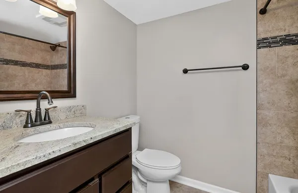 $719,900 | 686 Golf Club Lane, Frankfort, IL 60423