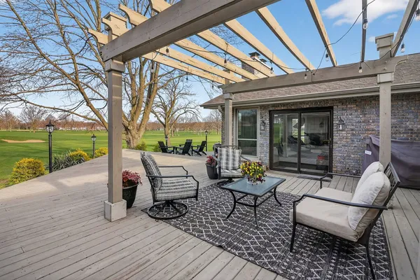 $719,900 | 686 Golf Club Lane, Frankfort, IL 60423