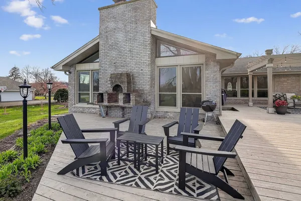 $719,900 | 686 Golf Club Lane, Frankfort, IL 60423