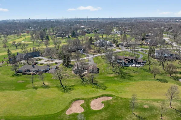 $719,900 | 686 Golf Club Lane, Frankfort, IL 60423