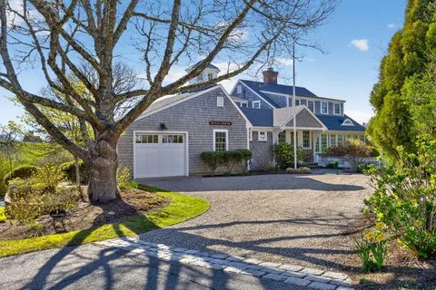 $4,950,000 | 15 Bay Lane, Chatham, MA 02633