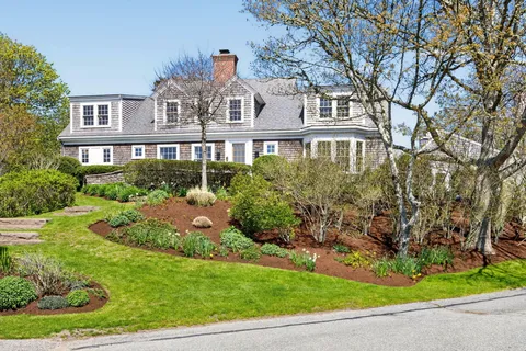 $4,950,000 | 15 Bay Lane, Chatham, MA 02633