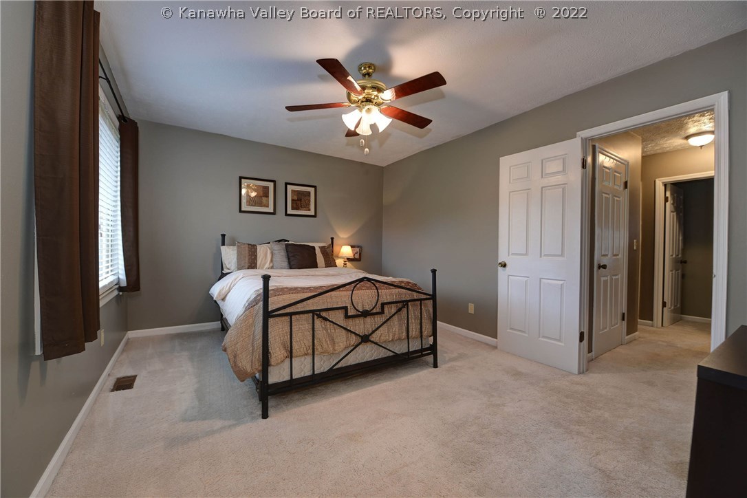 215 Jamestown Road Nitro, WV 25143 - Photo 17 of 26 Gallery Image 17