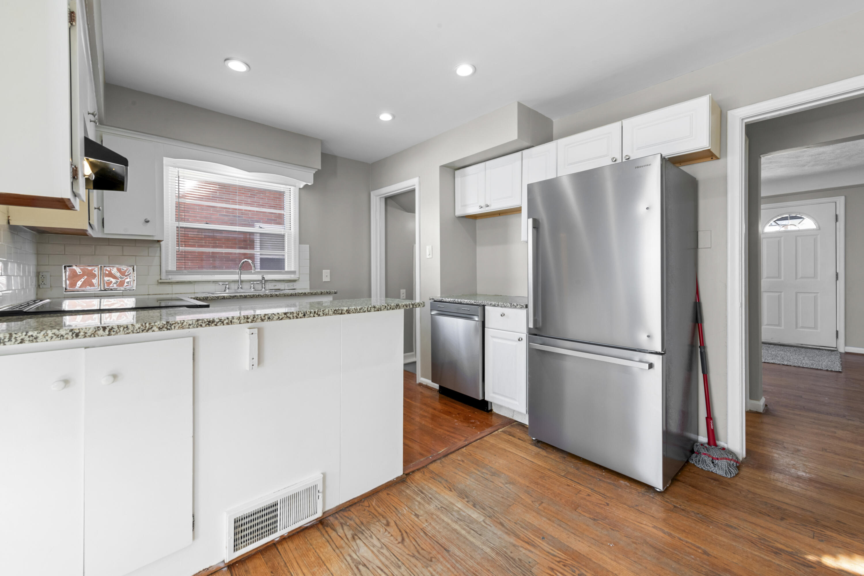 620 Highview Street Dearborn, MI 48128 - Photo 11 of 39 620 Highview-HD Drone Photography-27