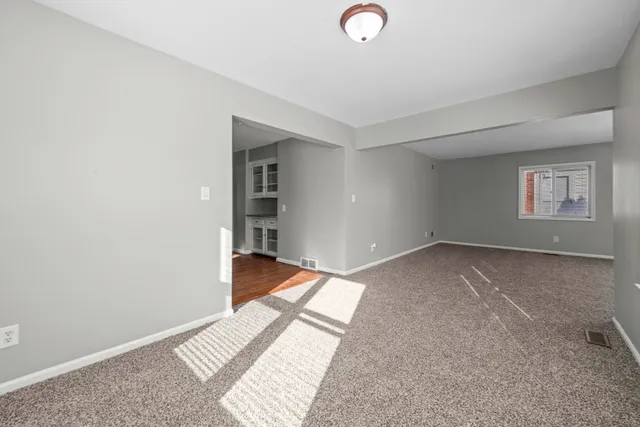 $349,900 | 620 Highview Street, Dearborn, MI 48128