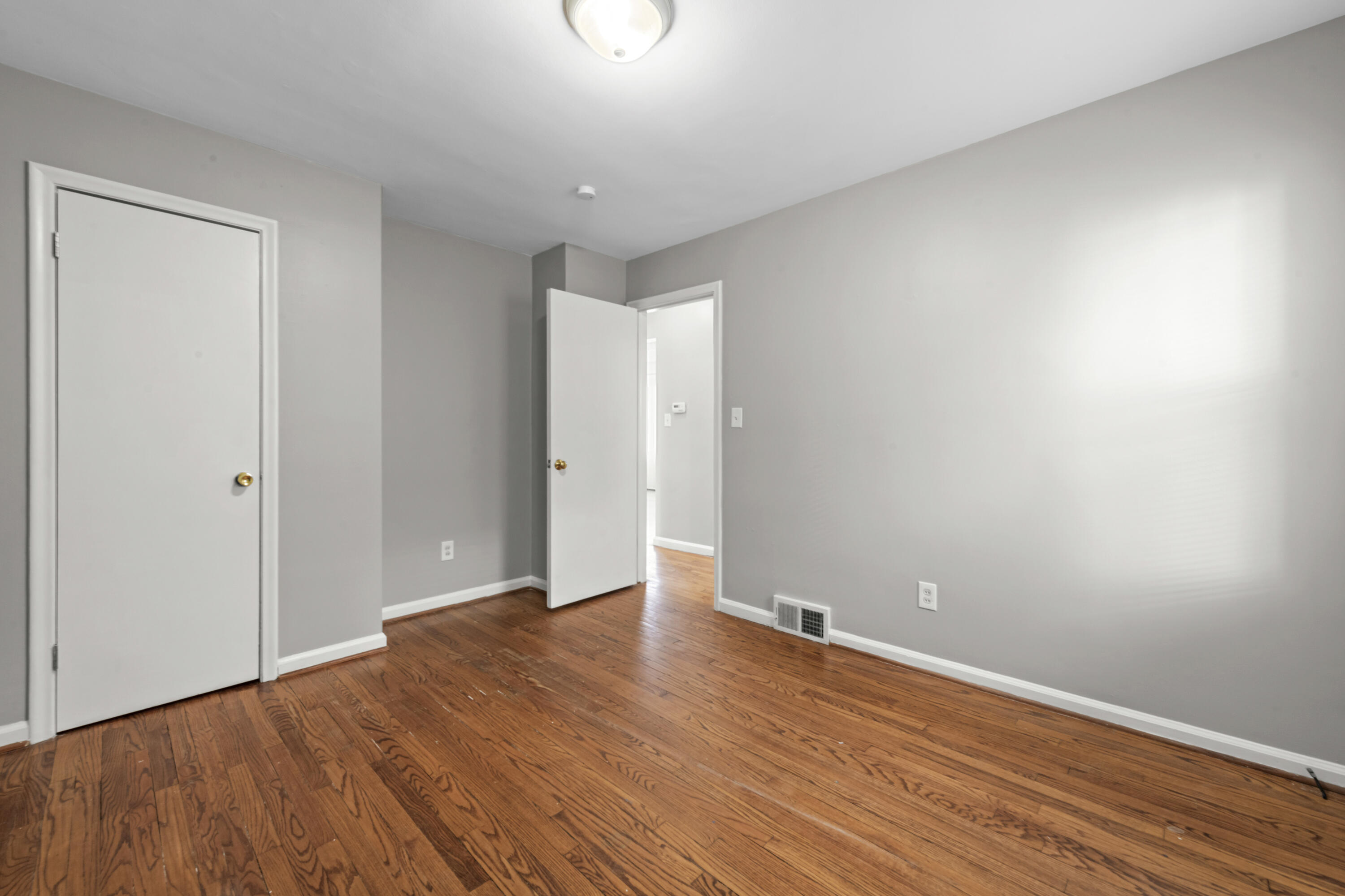 620 Highview Street Dearborn, MI 48128 - Photo 19 of 39 620 Highview-HD Drone Photography-16