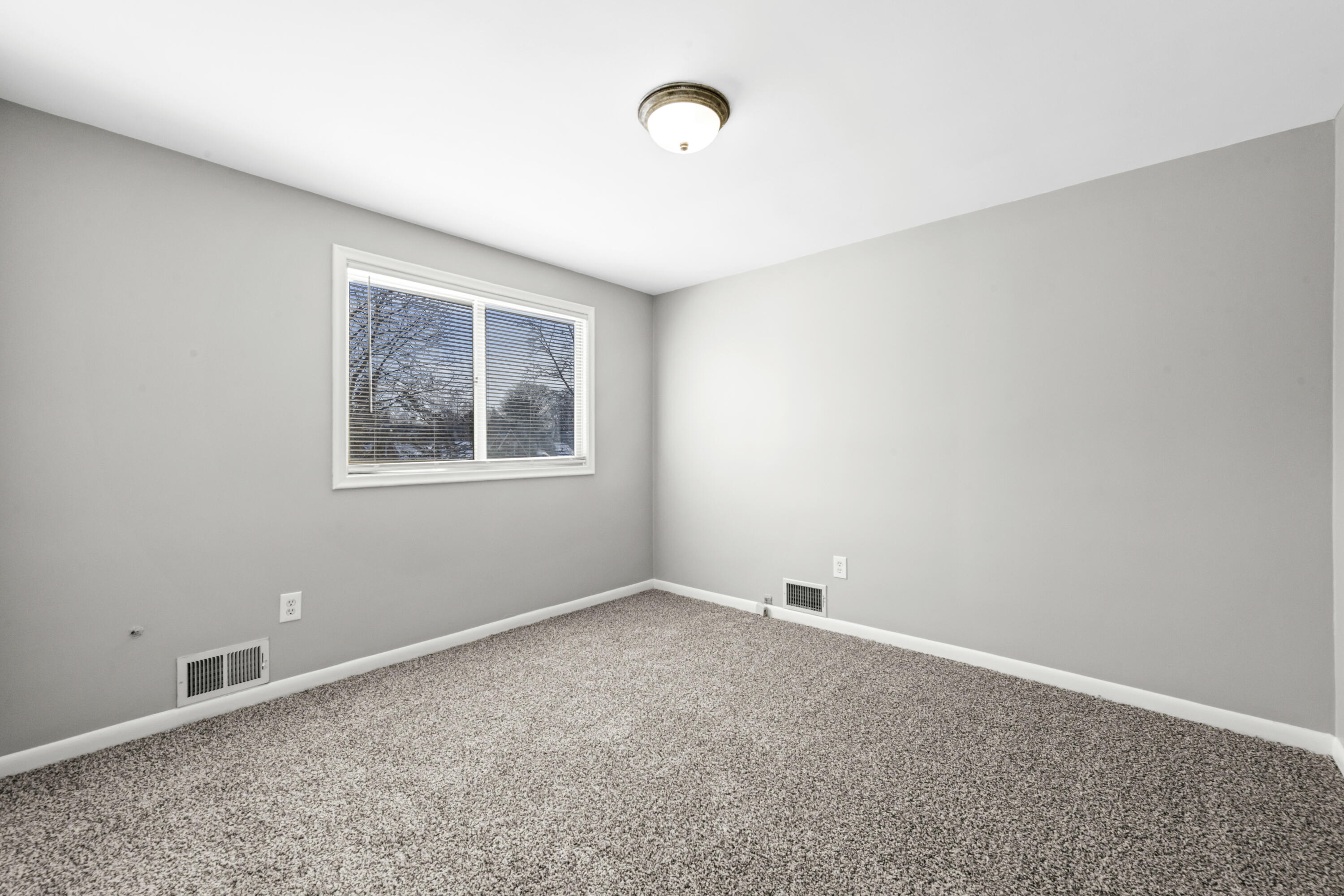 620 Highview Street Dearborn, MI 48128 - Photo 22 of 39 620 Highview-HD Drone Photography-17