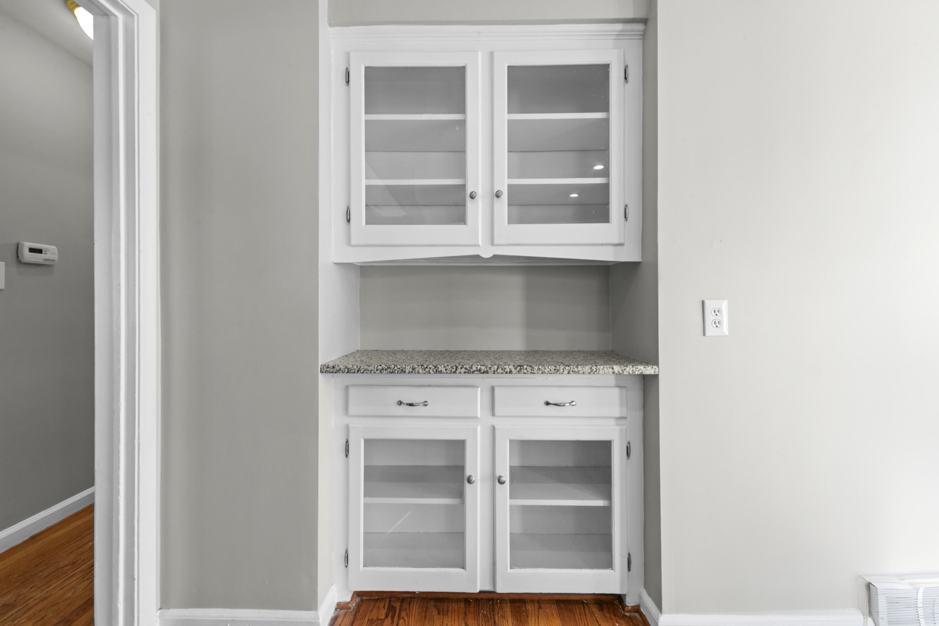 620 Highview Street Dearborn, MI 48128 - Photo 10 of 39 620 Highview-HD Drone Photography-26