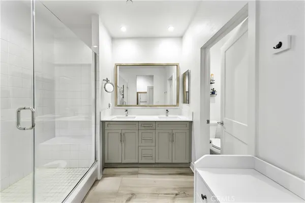 $3,600 | 2560 Valentina Way, Unit 2, Commerce, CA 90040