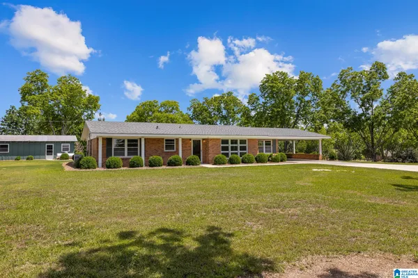 $299,900 | 10872 County Road 50, Clanton, AL 35045