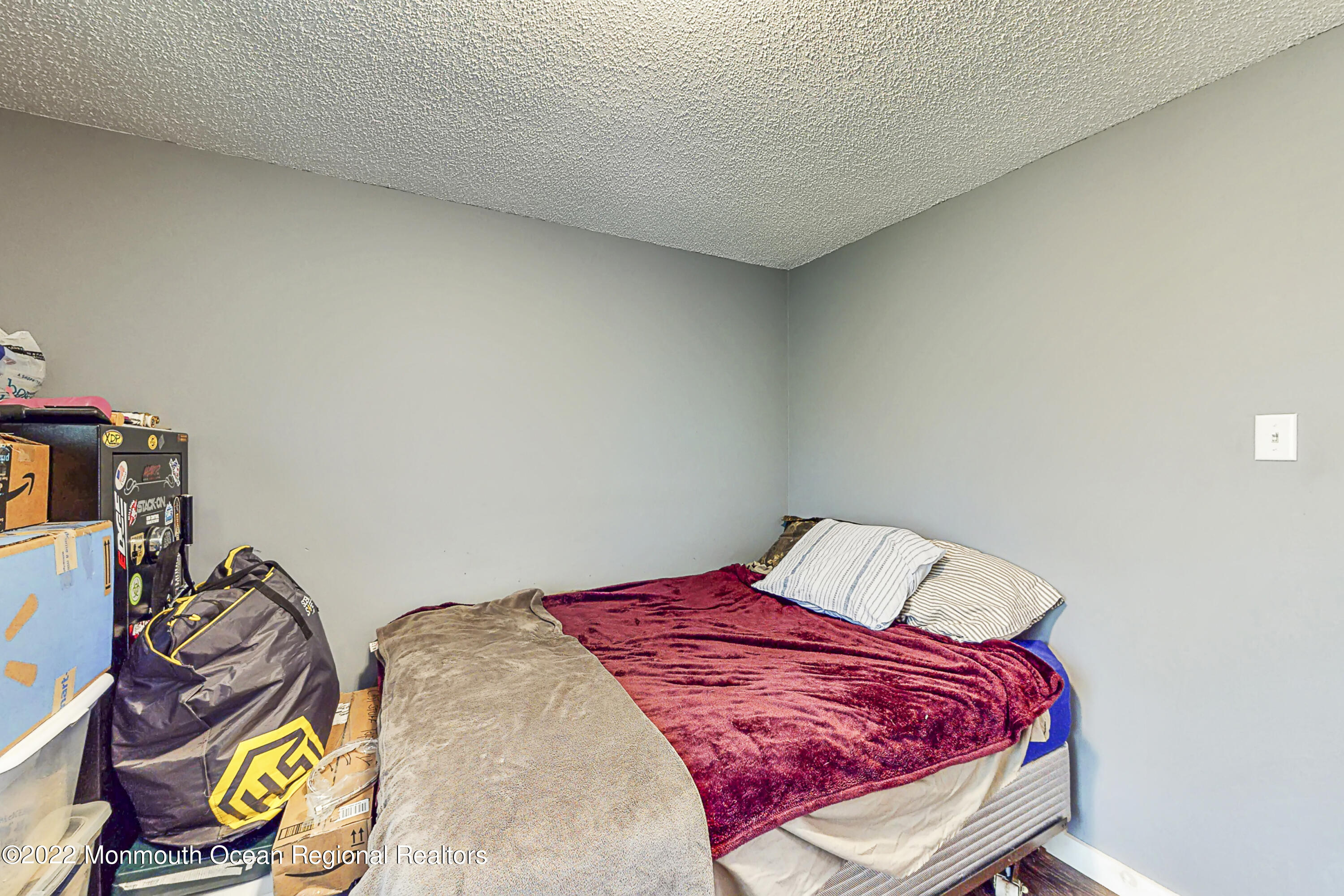 120 Brown Road Howell, NJ 07731 - Photo 17 of 33 Hommati.com-120_Brown_Rd_NJ-05-01-2022-1