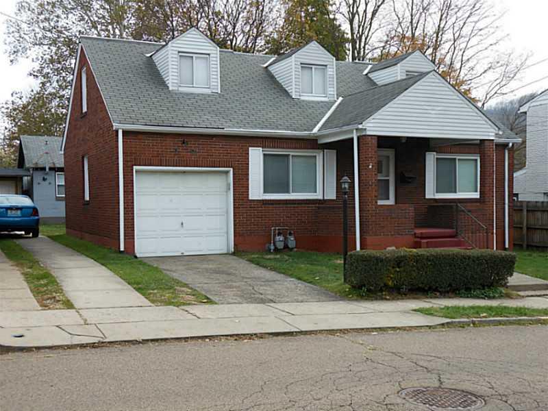 132 James Street Springdale, PA 15144 - Photo 1 of 18 Exterior Front.