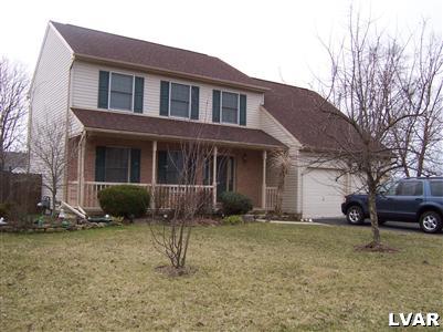 812 Hunter Road Easton, PA 18040 - Photo 1 of 10 812 Hunter Rd - front