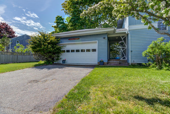 16 4th Street Biddeford Pool, ME 04006 - Photo 9 of 54 16 Fourth St Biddeford, ME pic#8
