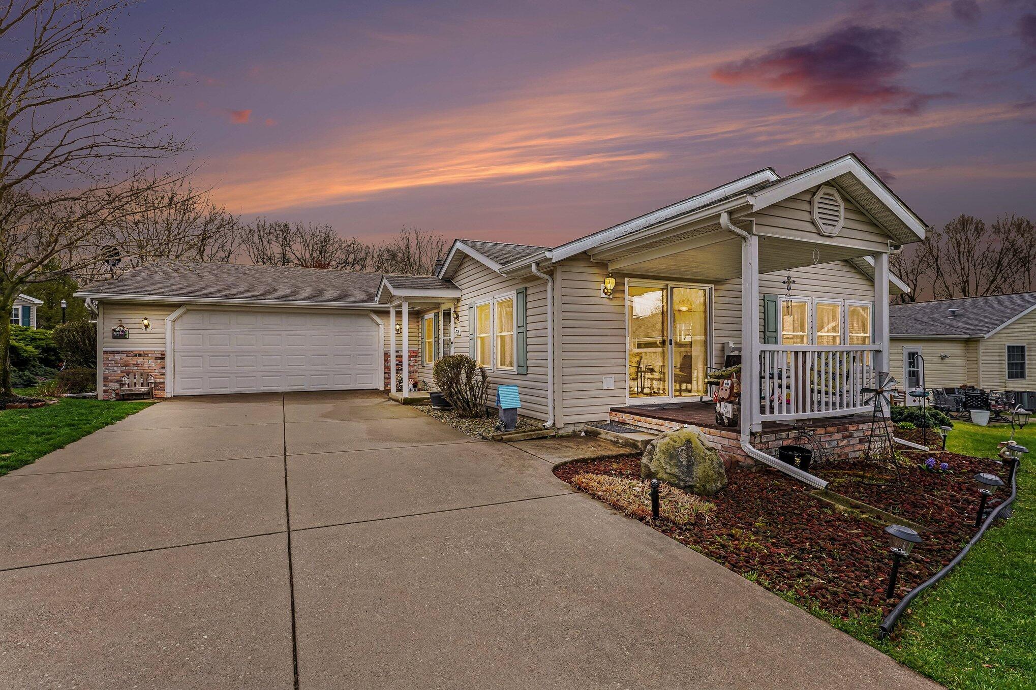 5320 Pine Arbor Ridge Kalamazoo, MI 49004 - Photo 2 of 16 001_file_4249