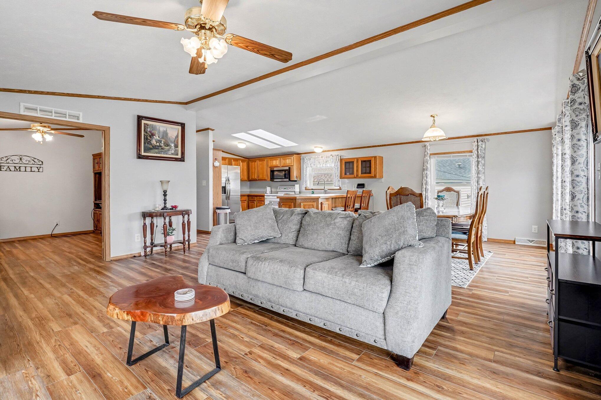 5320 Pine Arbor Ridge Kalamazoo, MI 49004 - Photo 7 of 16 007_file_3634