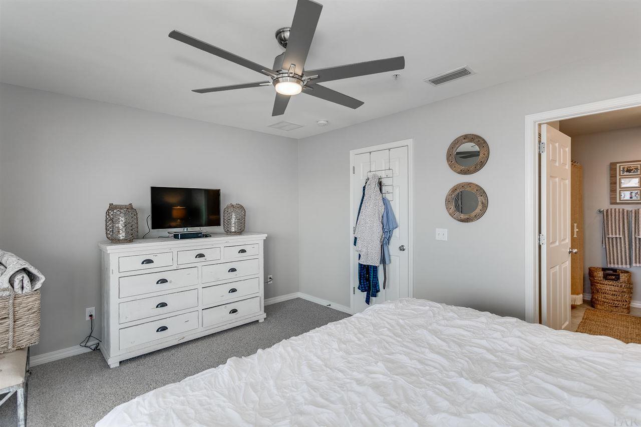 15930 Innerarity Point Road Pensacola, FL 32507 - Photo 18 of 34