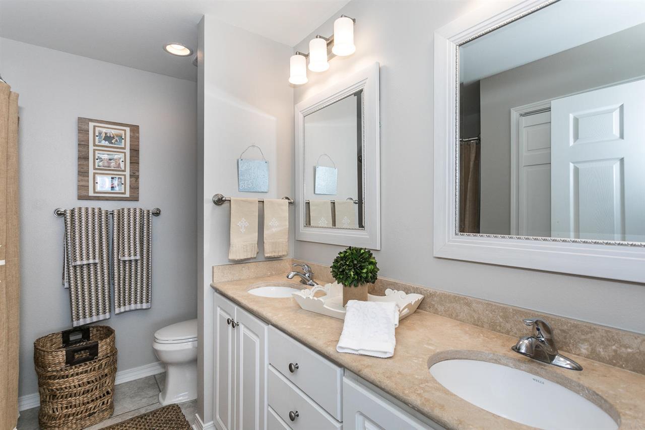 15930 Innerarity Point Road Pensacola, FL 32507 - Photo 19 of 34