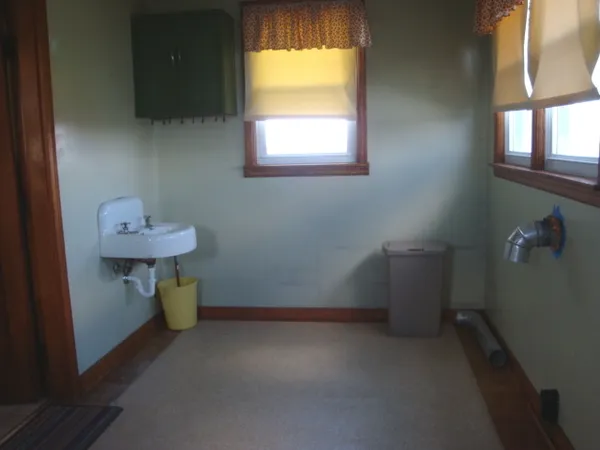 a view of entryway