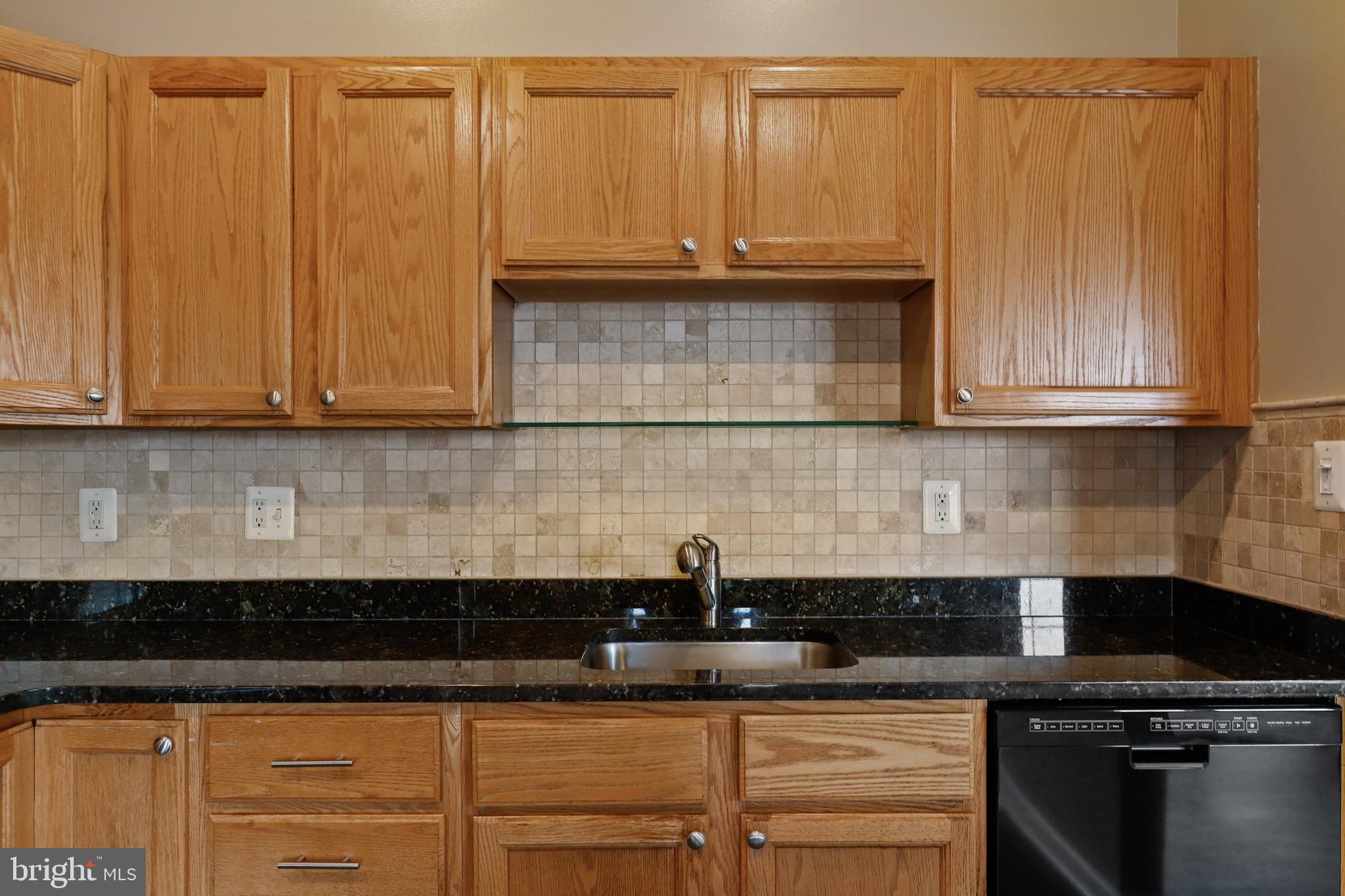 685 Winding Stream Way, Unit 301 Odenton, MD 21113 - Photo 13 of 27 Gallery Image 13