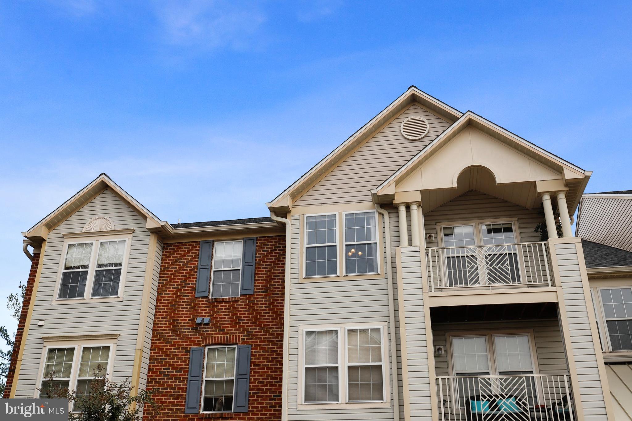685 Winding Stream Way, Unit 301 Odenton, MD 21113 - Photo 3 of 27 Gallery Image 3