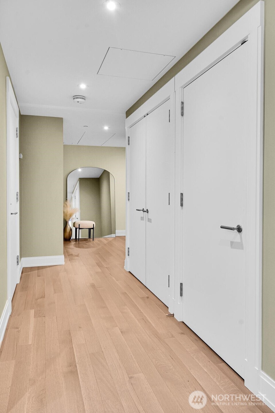 99 Union Street, Unit 1206 Seattle, WA 98101 - Photo 24 of 40