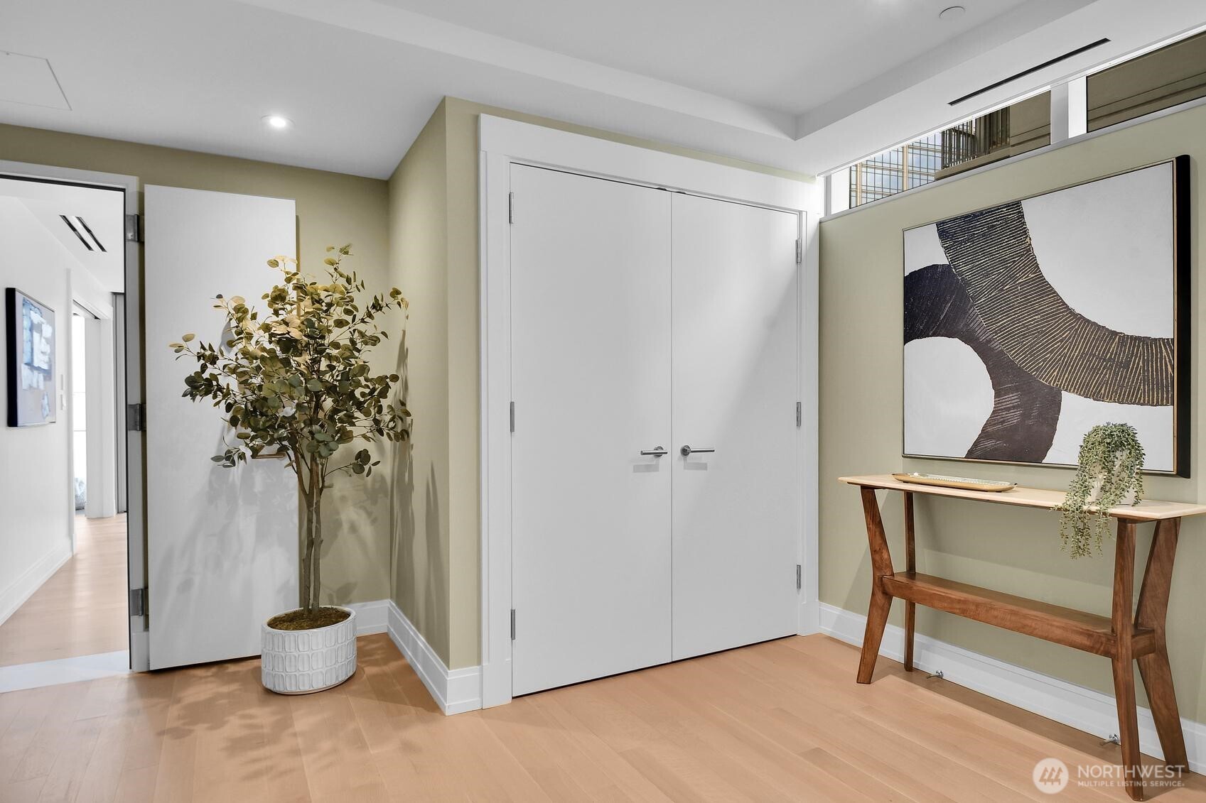 99 Union Street, Unit 1206 Seattle, WA 98101 - Photo 25 of 40